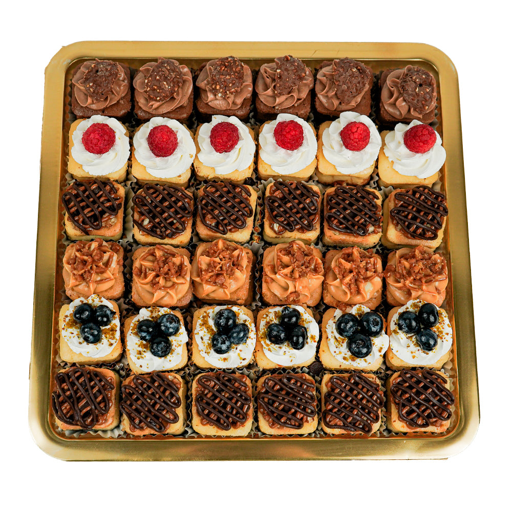 Charola surtida de cheesecakes ( 36 pz. )